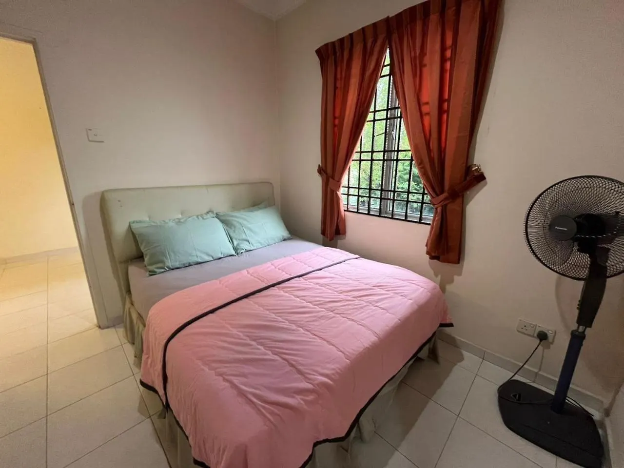 S 75 Corner House With Pool Table Villa Johor Bahru 0*,